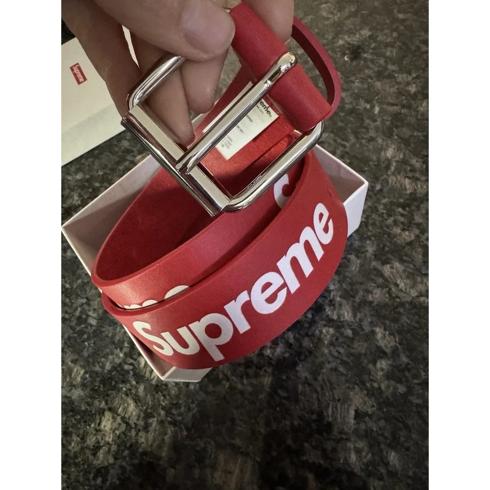 Supreme Repeat Leather Belt Red Size M New With Box‎